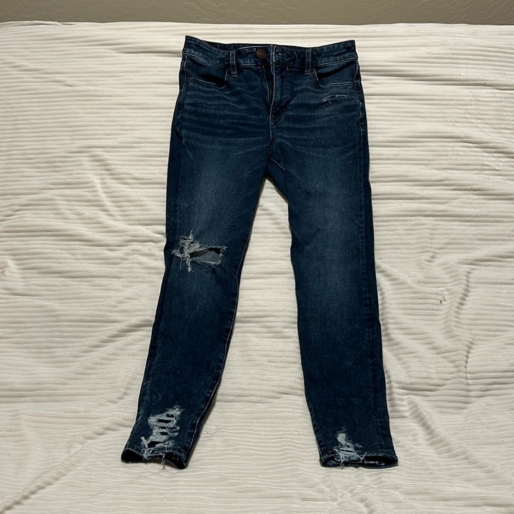 American Eagle Women’s Size 6 “Dream Jean” Hi-Rise Jeggings Distressed